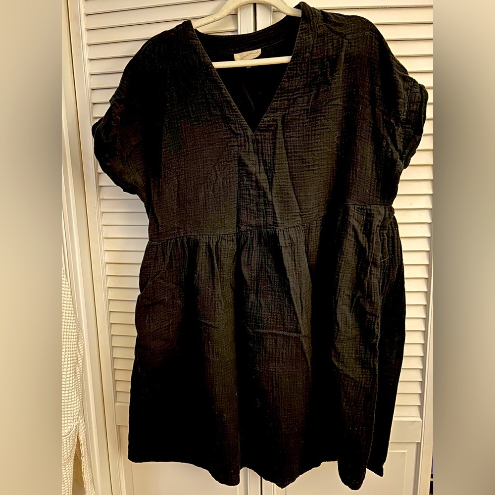 Casual, short-sleeved shirt dress; relaxed fit cotton